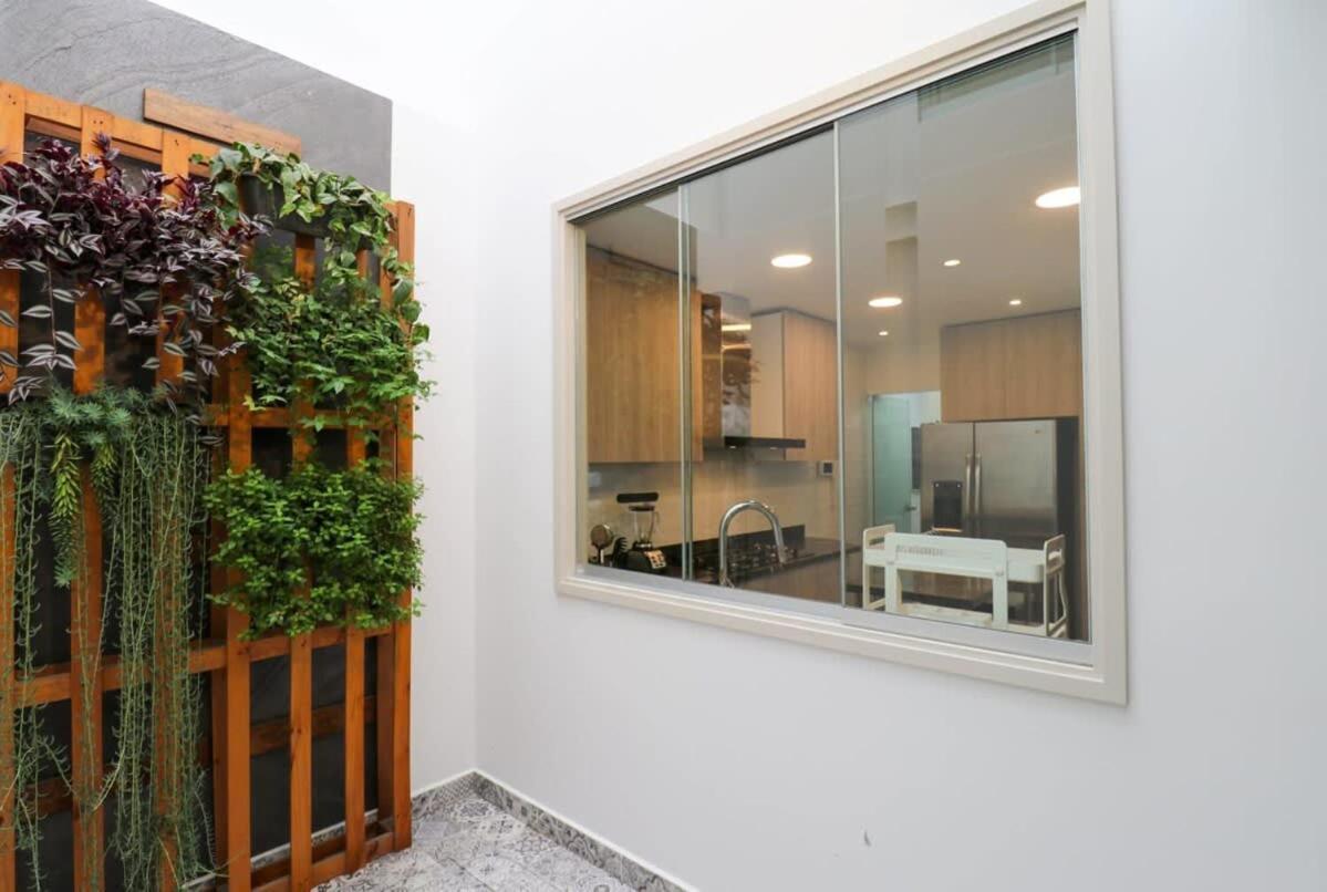 Casa Junin By Wynwood House * Lima