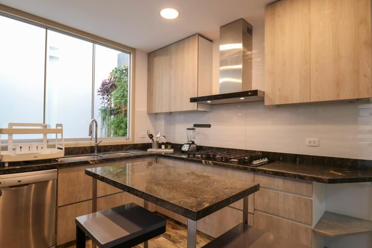 Casa Junin By Wynwood House Villa Lima